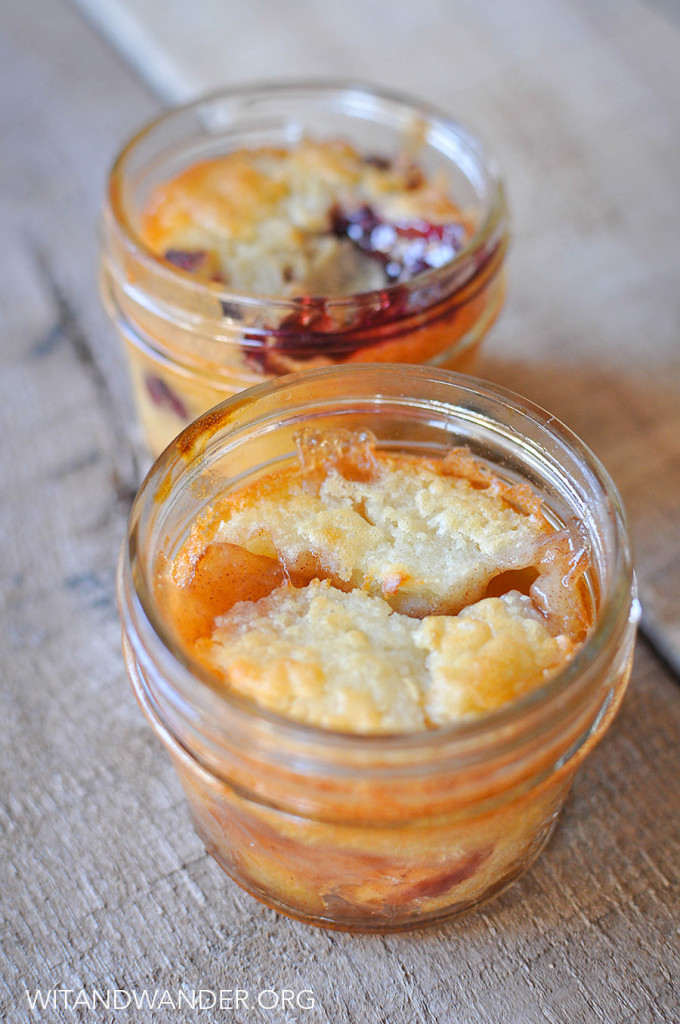 Apple Pie and Razzleberry Pie Cobbler - Pie Bar Party: How sweet it is to have pie with you! This sweet vintage floral Pie Bar Party with DIY Cake Stands, Apple Pie in a Jar, and Free Printables like Party Invitations, Mini Bunting, and Toothpick Flags.