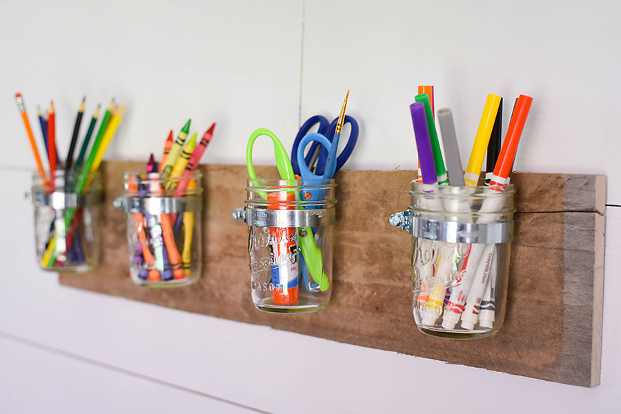 Our Pinteresting Family: Pretty Art Supply Organizer  Art supply  organization, Art supplies storage, Mason jar art