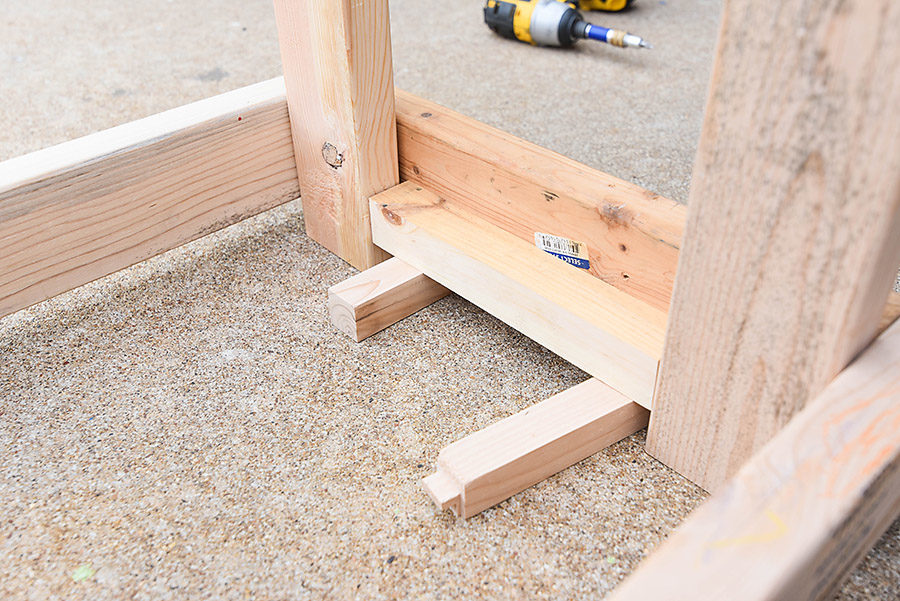 How to Make an Outdoor Storage Bench - Our Handcrafted Life