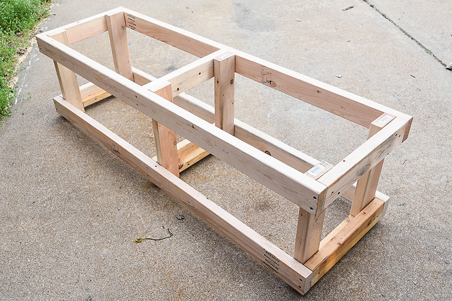 DIY Outdoor Storage Box / Bench - Sand and Sisal