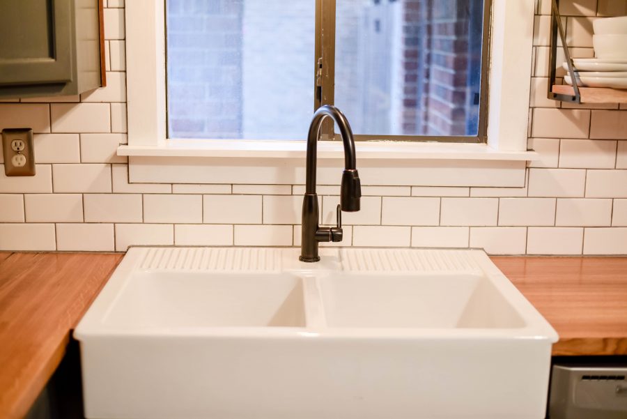 Subway Tile Installation - How to Install Subway Tile in a Modern Farmhouse Kitchen